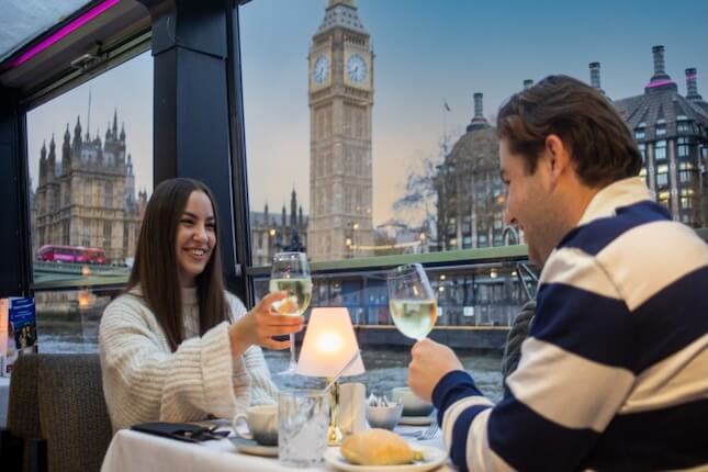 London dinner cruise